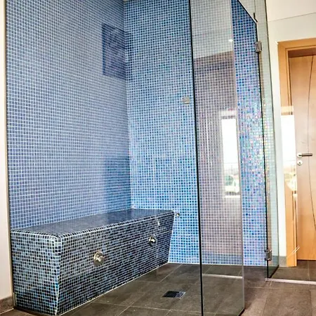 Villa Ria Alvor- Swimming Pool & Jacuzzi Mexilhoeira Grande