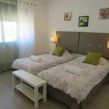 Ria Alvor- Swimming Pool & Jacuzzi *