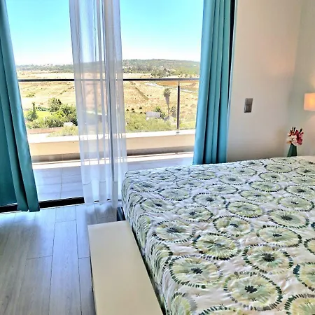 Villa Ria Alvor- Swimming Pool & Jacuzzi Mexilhoeira Grande