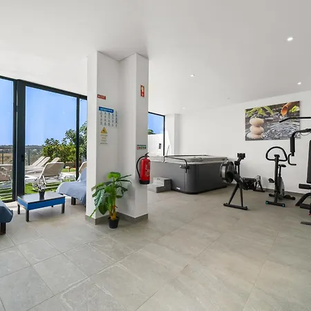 Βίλα Ria Alvor- Swimming Pool & Jacuzzi Mexilhoeira Grande