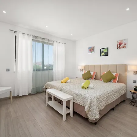 Βίλα Ria Alvor- Swimming Pool & Jacuzzi