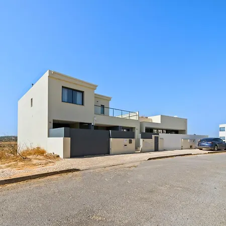 Βίλα Ria Alvor- Swimming Pool & Jacuzzi *