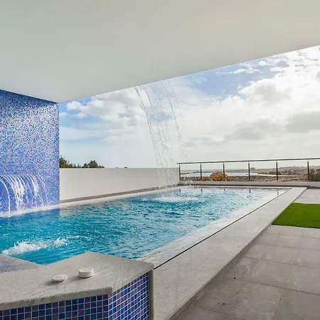 Ria Alvor- Swimming Pool & Jacuzzi Villa Mexilhoeira Grande