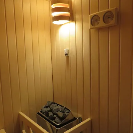 Ria Alvor- Swimming Pool & Jacuzzi וילה